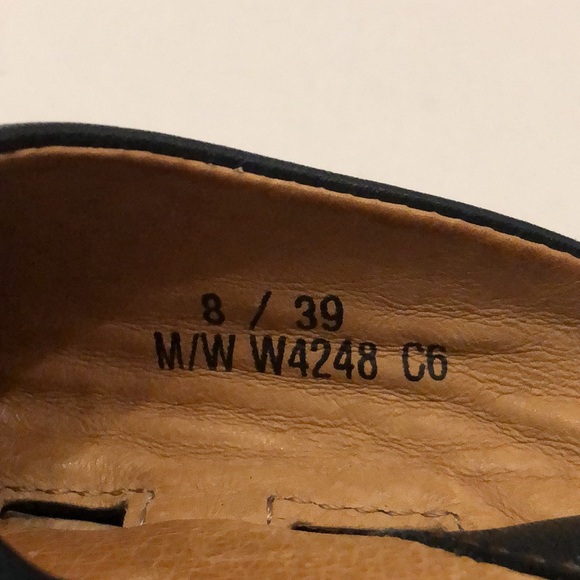 Born Black and Tan Women's Sandals - Picture 4 of 6